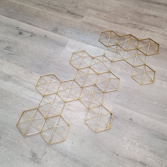 Glam metal abstract gold wall decor. very large light wight art piece honeycomb - Picture 4 of 12